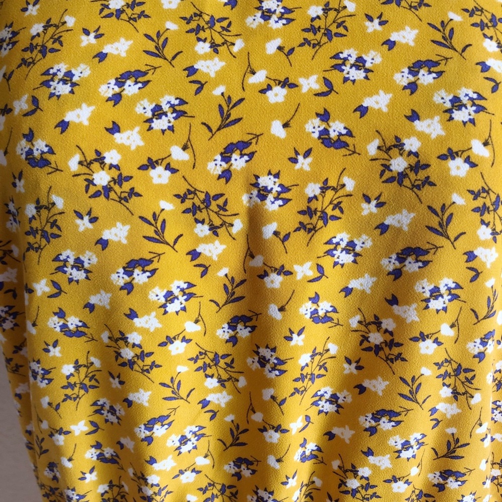 Old Navy Gold Floral Dress - Picture 5 of 10